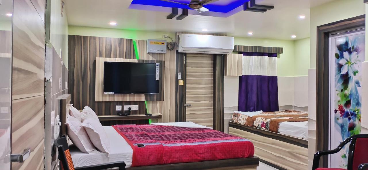 Ln Beach Homestay Puri Bagian luar foto