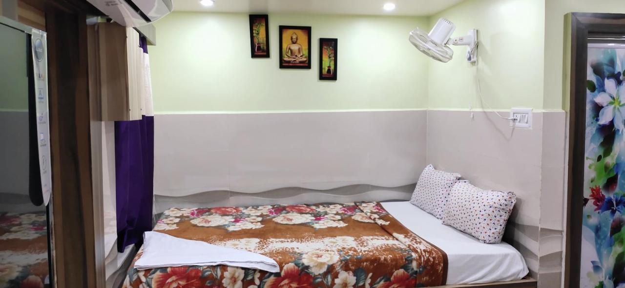 Ln Beach Homestay Puri Bagian luar foto